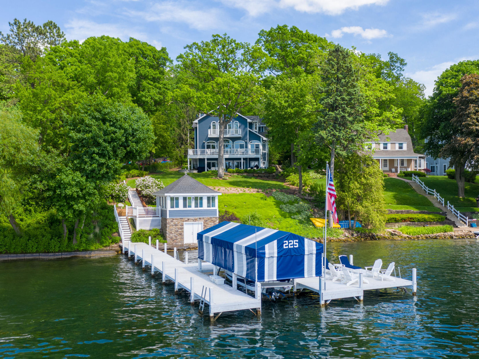 No. 10 100 Birch Walnut Drive, Williams Bay, sold for $3.98 million
